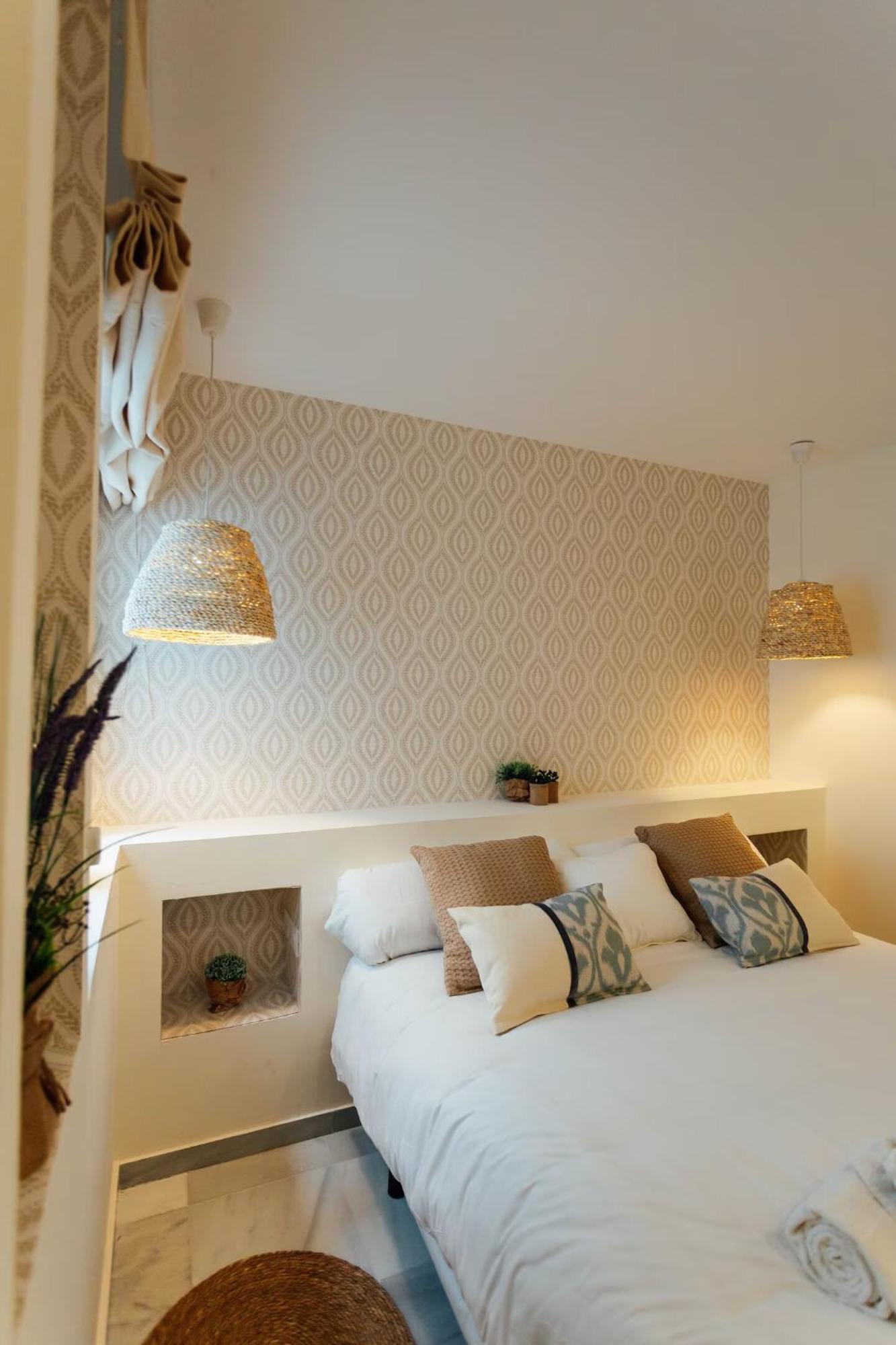 Reformed And Comfy- 2Bd 2Bth- Arenal Apartamento Sevilha Exterior foto